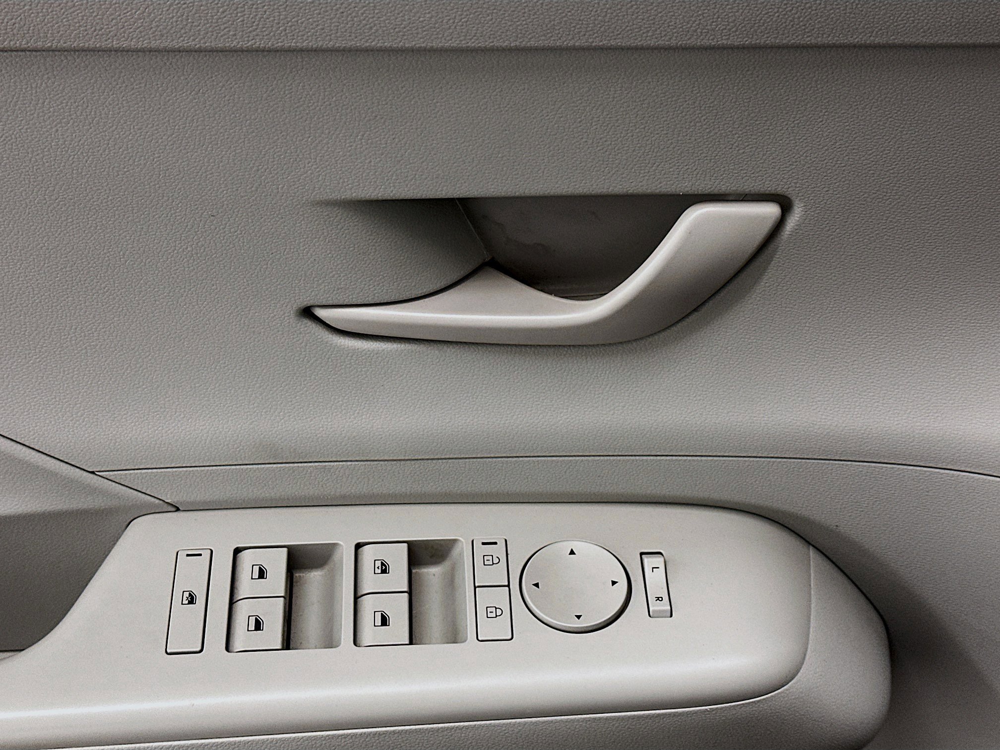 Used 2024 Hyundai Kona SEL image 15