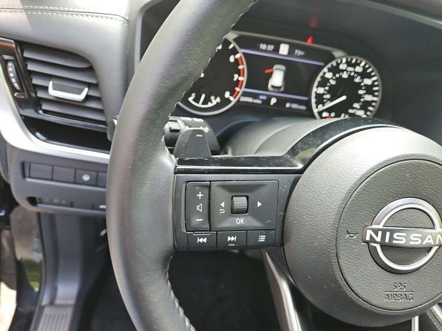 Used 2022 Nissan Rogue SL w/ SL Premium Package image 23