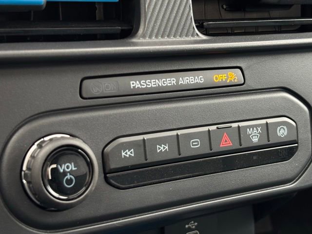 New 2025 Ford Maverick XLT w/ XLT Luxury Package image 40