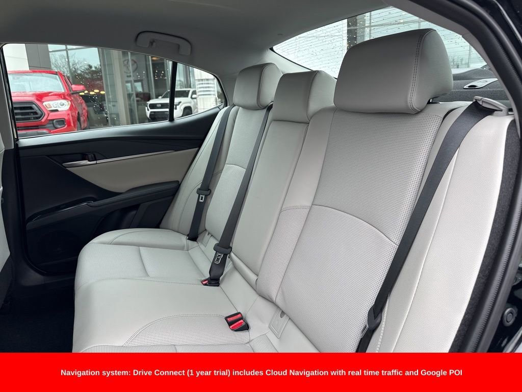 Used 2026 Toyota Camry XLE image 15