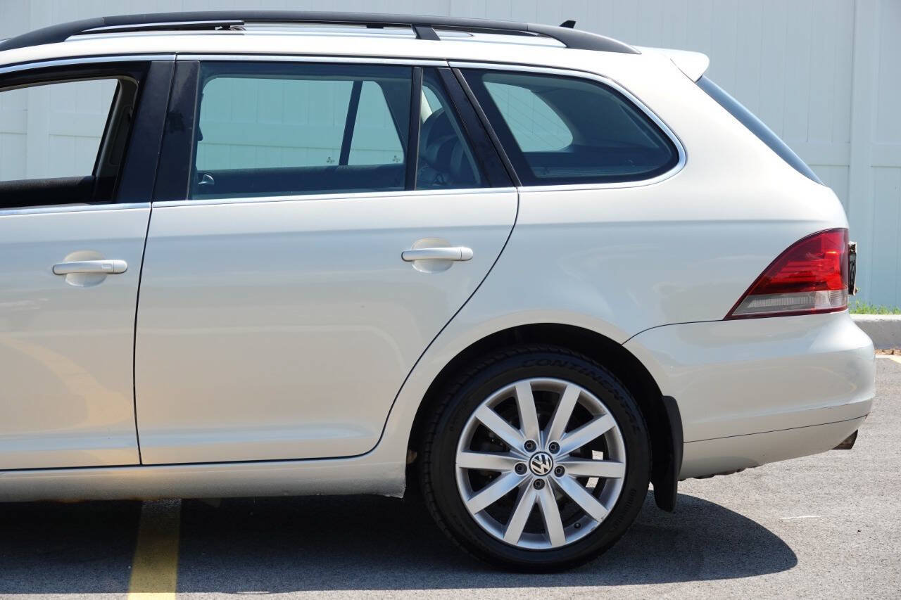 Used 2012 Volkswagen Jetta TDI FWD image 14