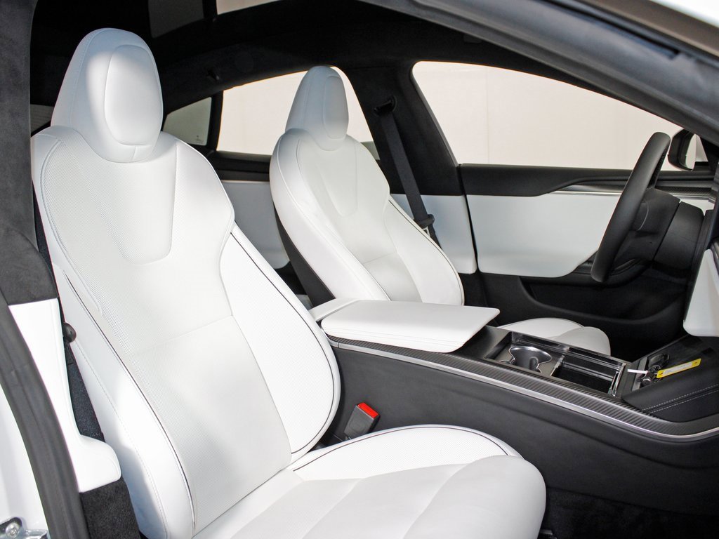 Used 2022 Tesla Model S Plaid image 36