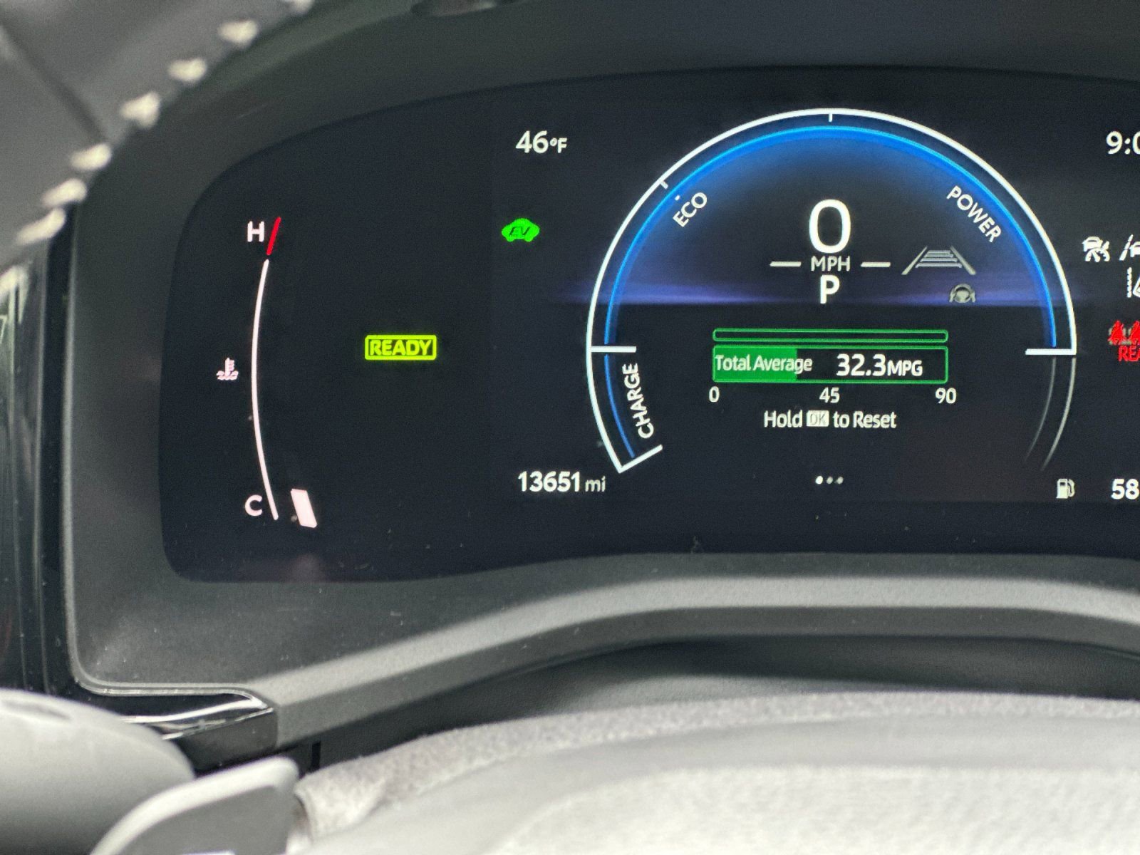 Used 2025 Toyota Camry SE w/ Multimedia Upgrade Package image 24