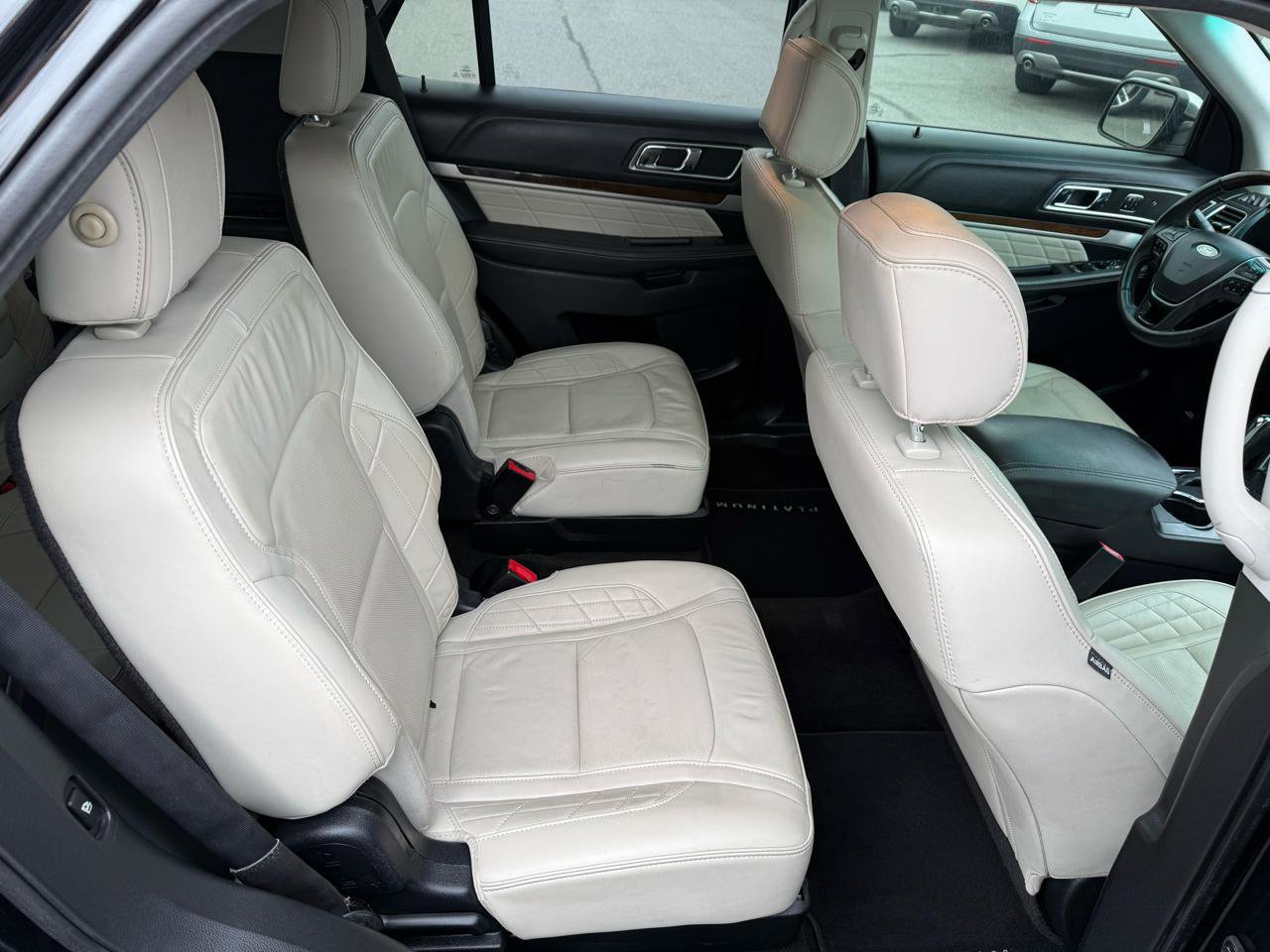 Used 2016 Ford Explorer Platinum AWD/4WD image 18