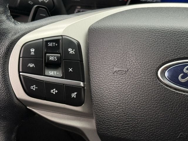 Used 2021 Ford Explorer Limited w/ Hybrid Equipment Group 310A AWD/4WD image 14