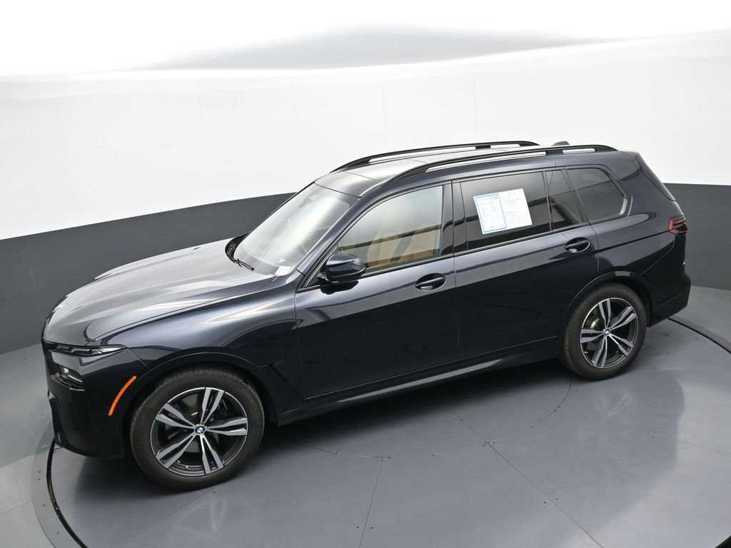 Used 2025 BMW X7 xDrive40i w/ M Sport Package image 34