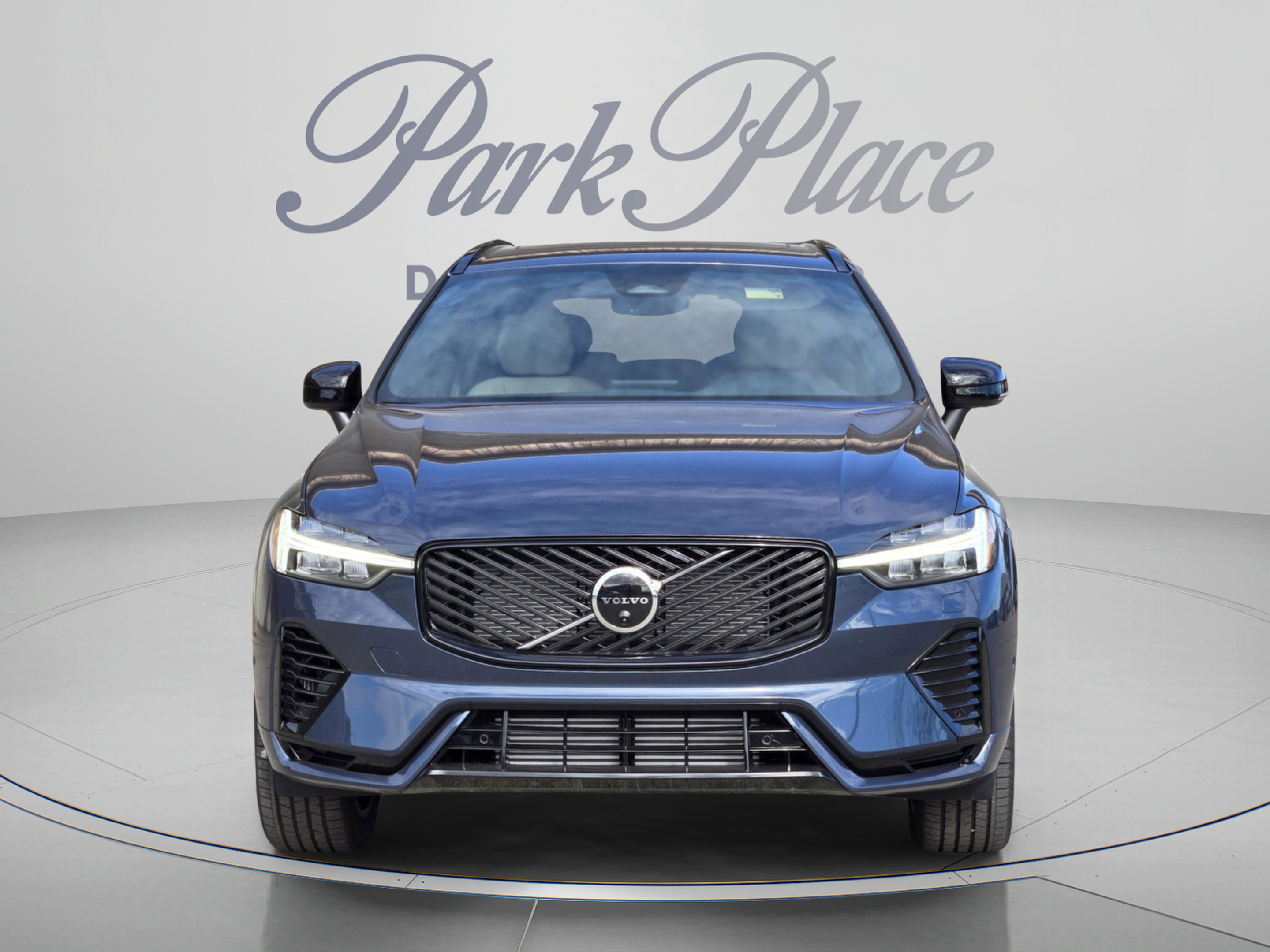 Used 2026 Volvo XC60 T8 Plus w/ Protection Package Premier AWD/4WD image 9