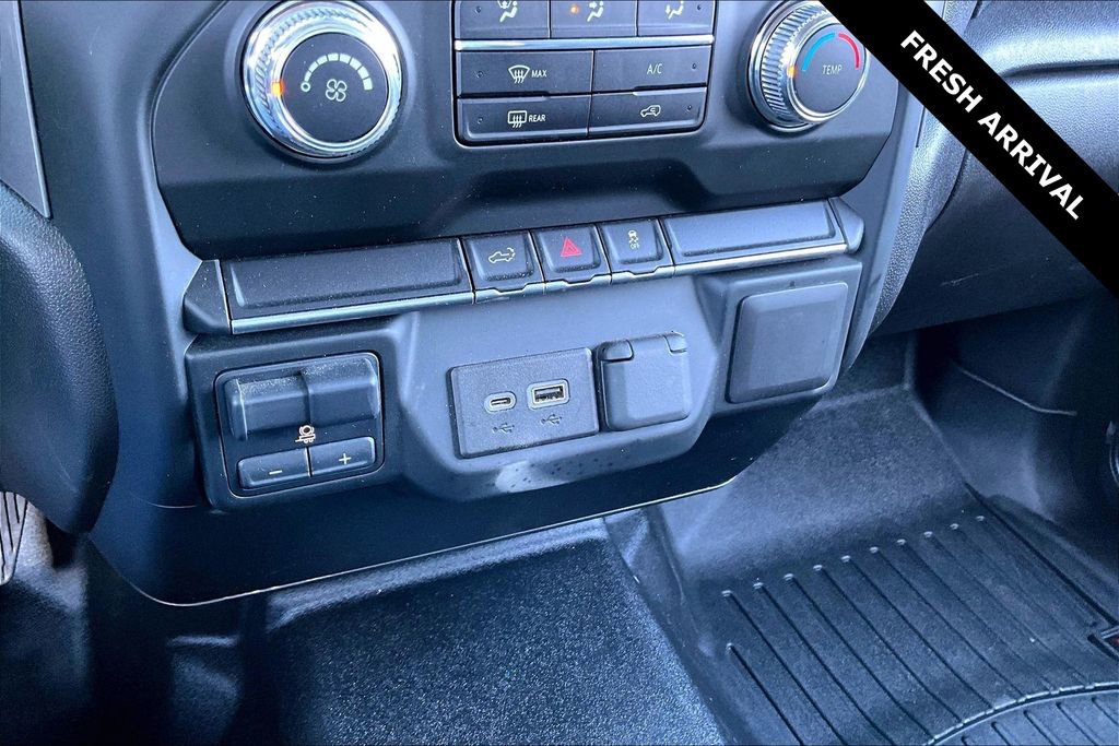 Used 2022 GMC Sierra 2500 Pro w/ Convenience Package image 15