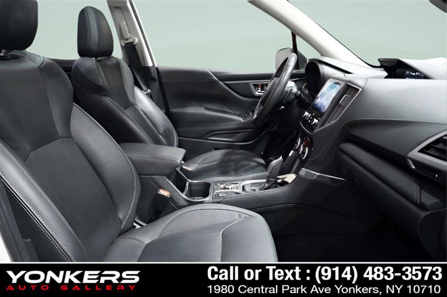Used 2022 Subaru Forester Touring AWD/4WD image 25