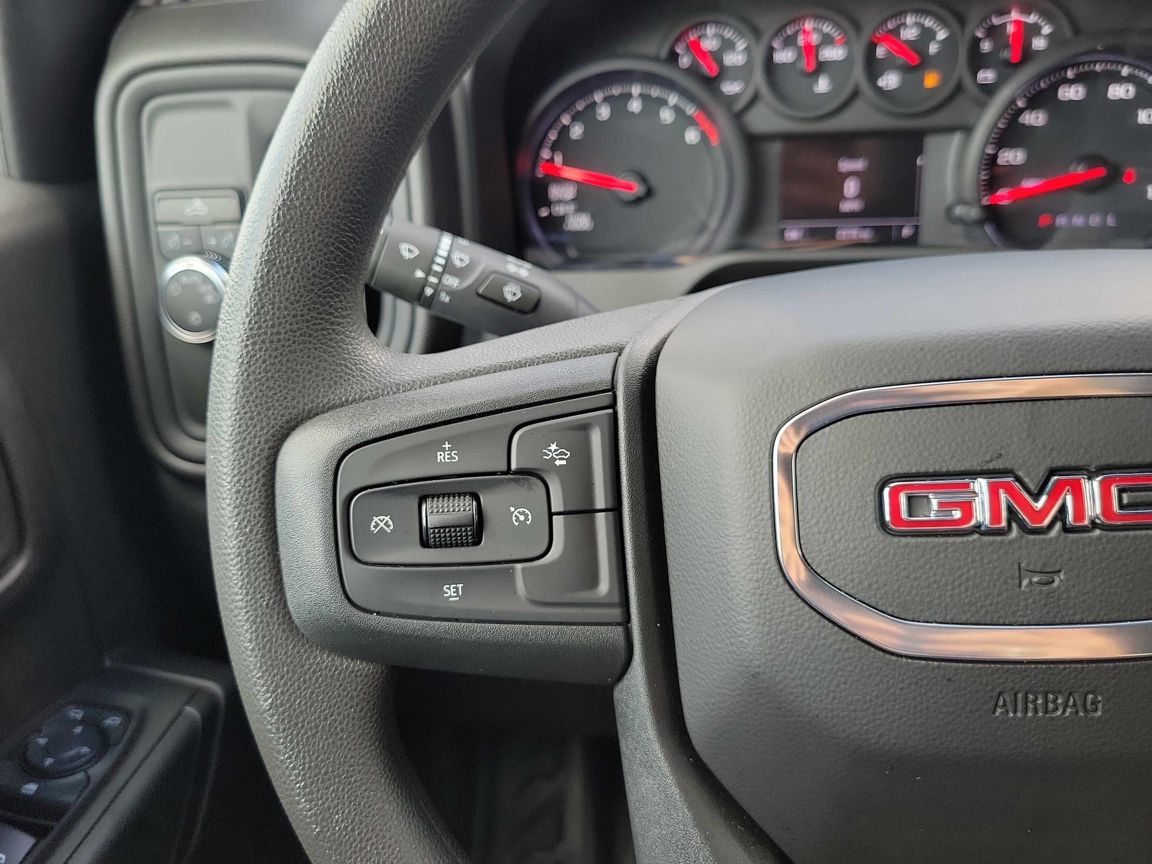 Used 2025 GMC Sierra 1500 Pro w/ Pro Value Package RWD image 17