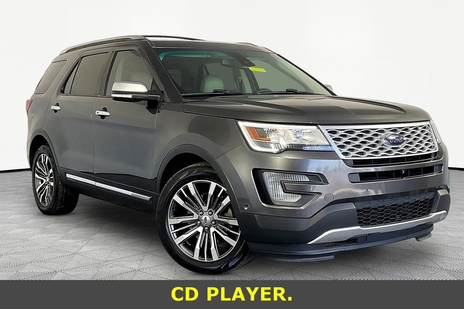Used 2016 Ford Explorer Platinum AWD/4WD image 3