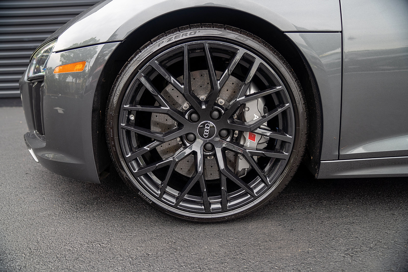 Used 2018 Audi R8 V10 plus AWD/4WD image 21