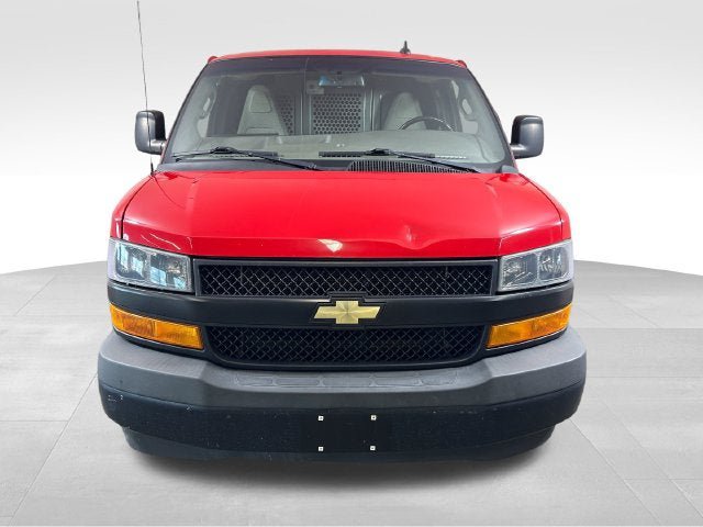 Used 2019 Chevrolet Express 3500 w/ Driver Convenience Package RWD image 8