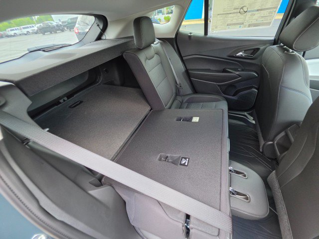 New 2026 Chevrolet Trax LT w/ Driver Confidence Package FWD image 16