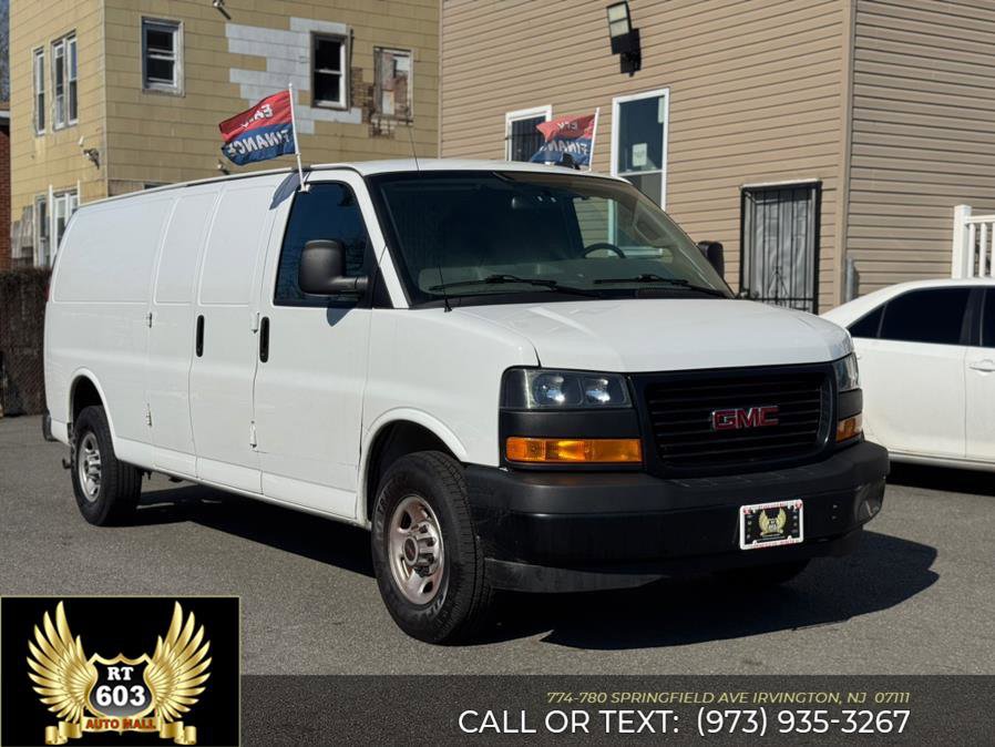 Used 2023 GMC Savana 2500 Extended image 3
