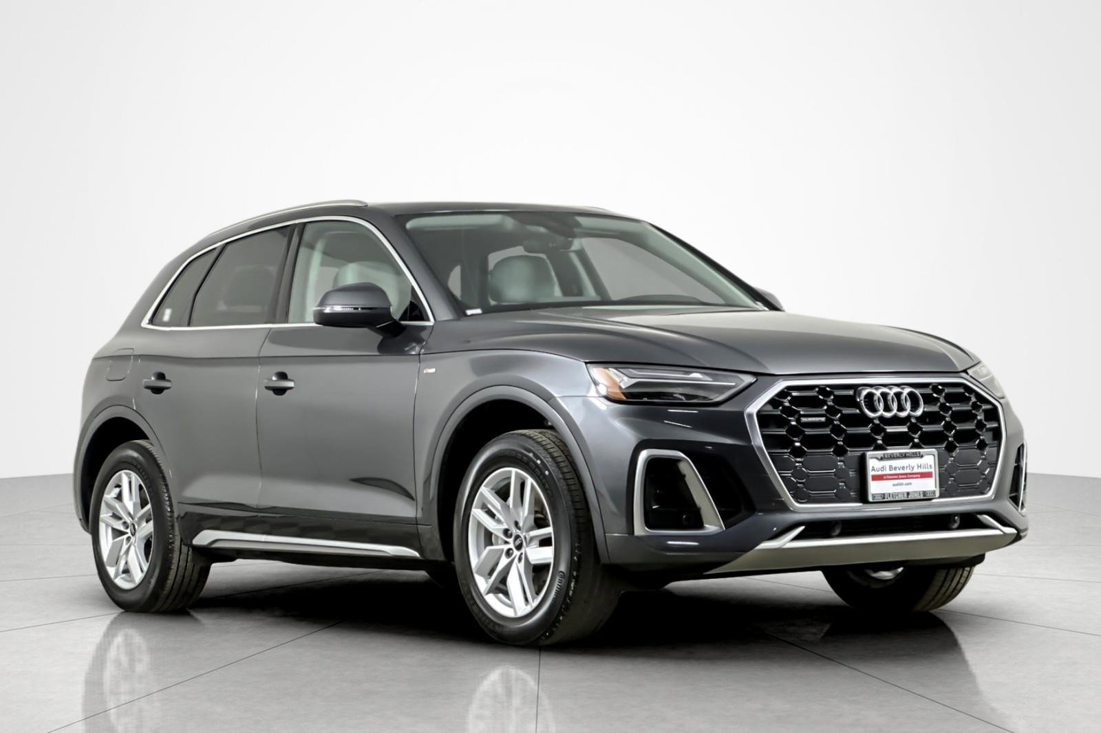 Used 2022 Audi Q5 2.0T Premium w/ Convenience Package image 7