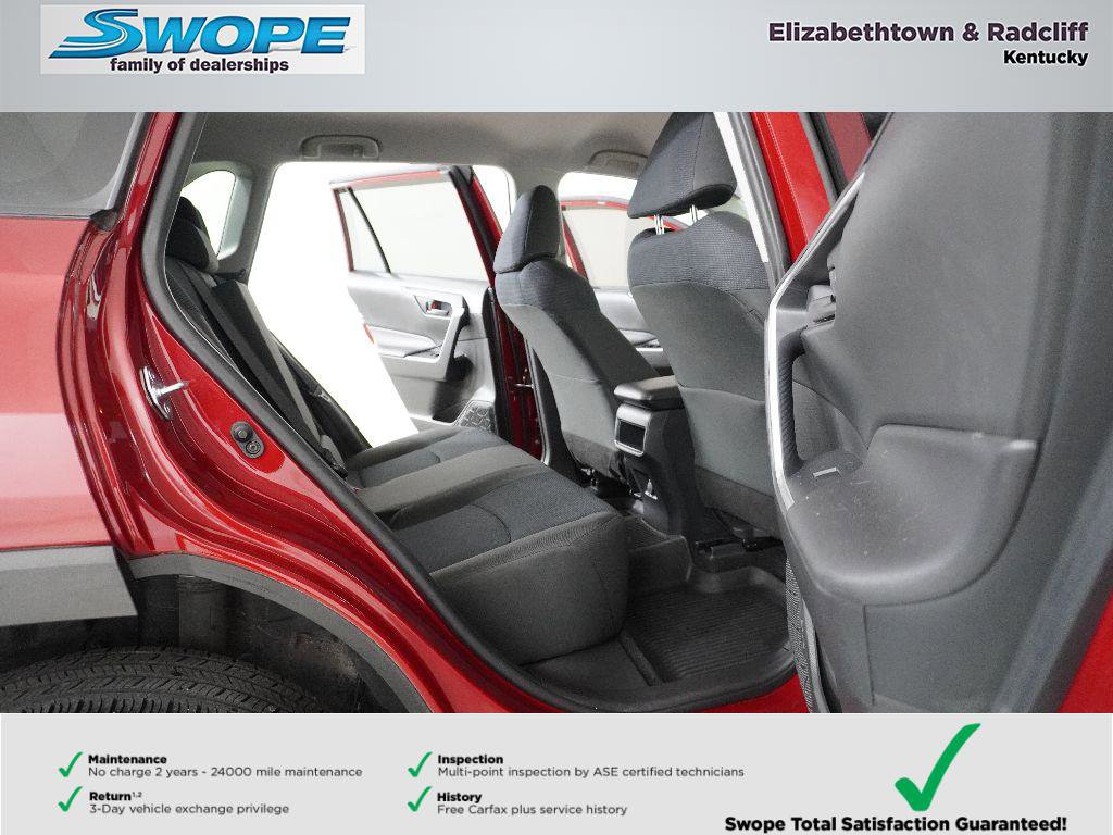 Used 2020 Toyota RAV4 LE image 21