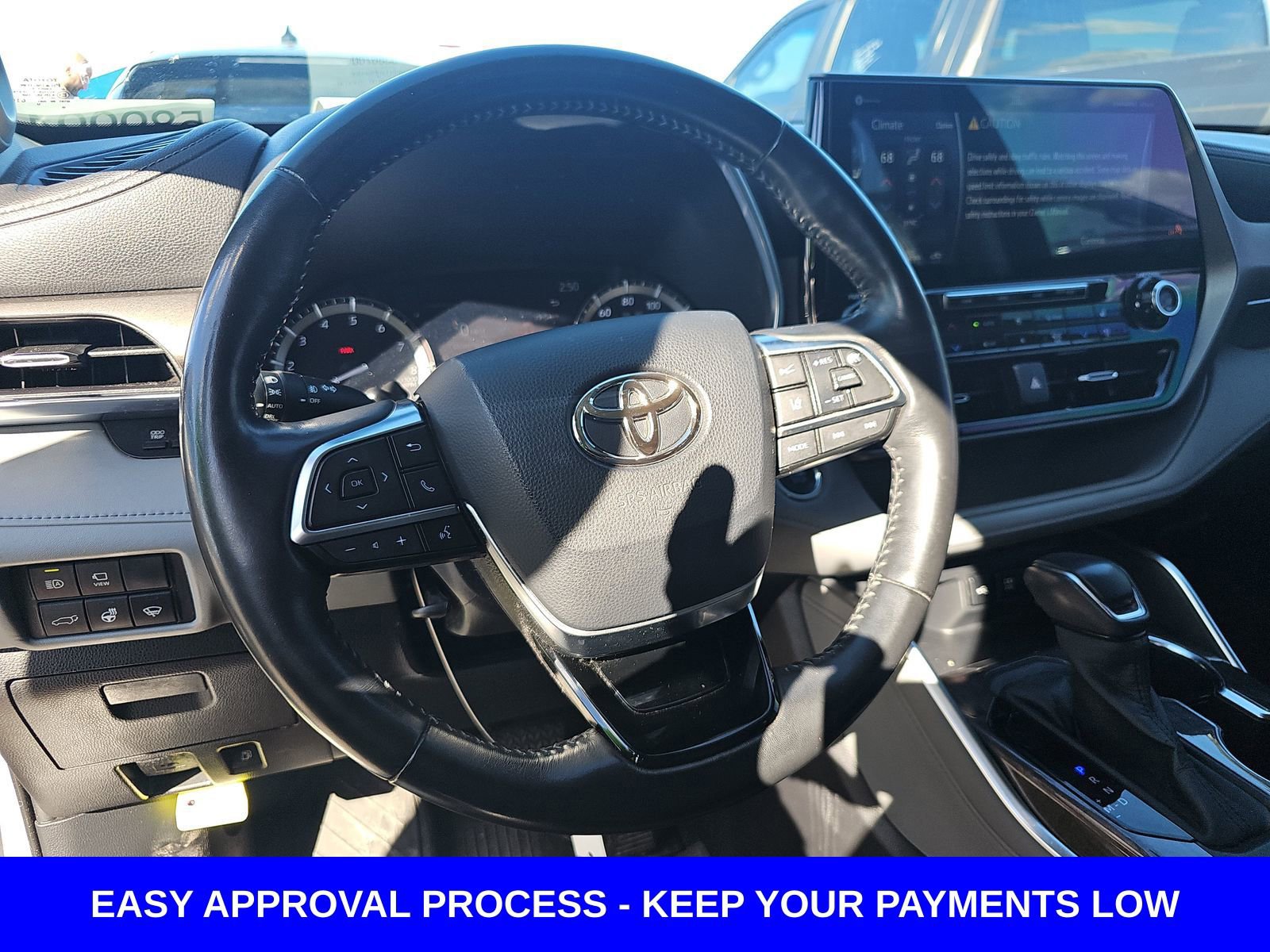 Used 2020 Toyota Highlander Limited image 10