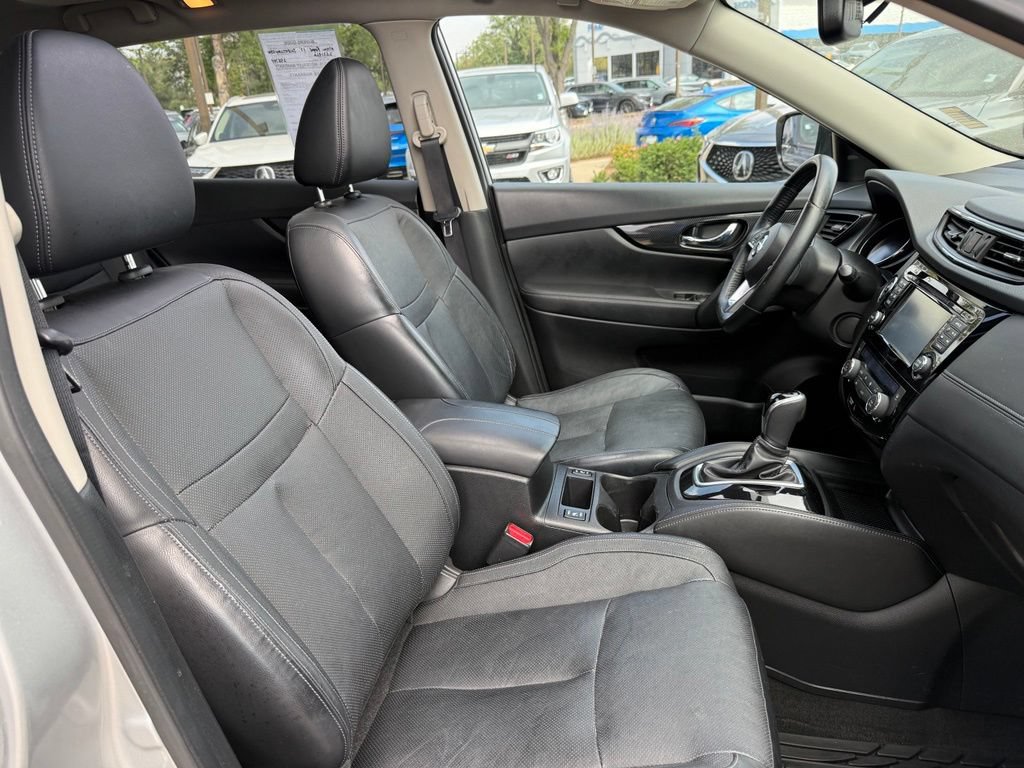 Used 2017 Nissan Rogue SL w/ SL Premium Package AWD/4WD image 17