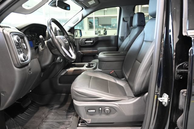 Used 2021 GMC Sierra 1500 SLT w/ SLT Premium Plus Package AWD/4WD image 12