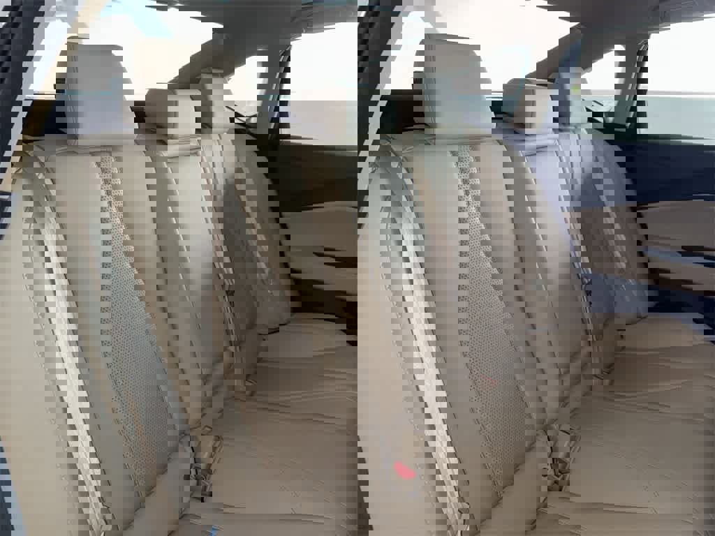 Certified 2025 Acura TLX w/ Technology Package image 26