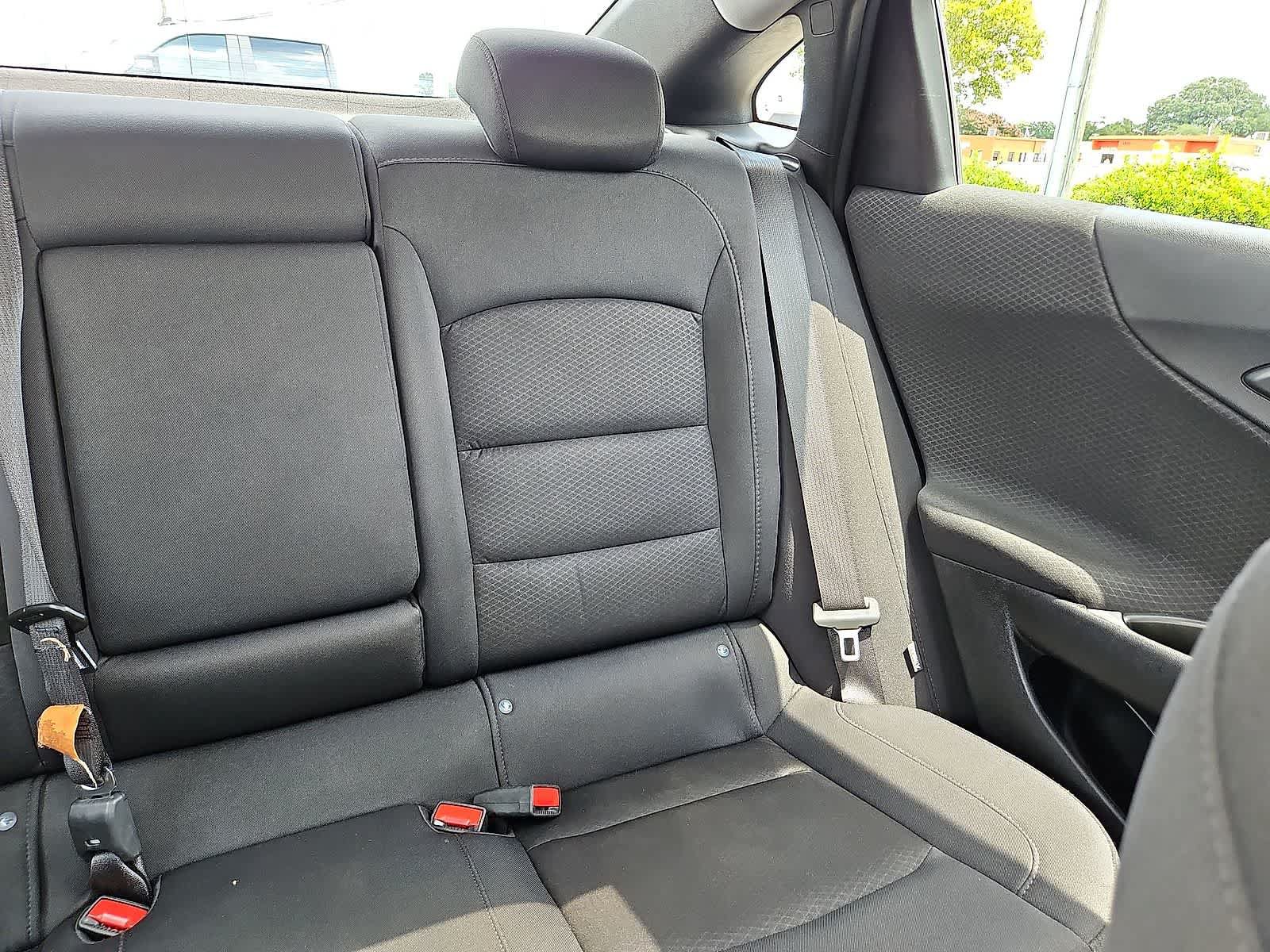 Used 2023 Chevrolet Malibu LT w/ Driver Confidence Package FWD image 15