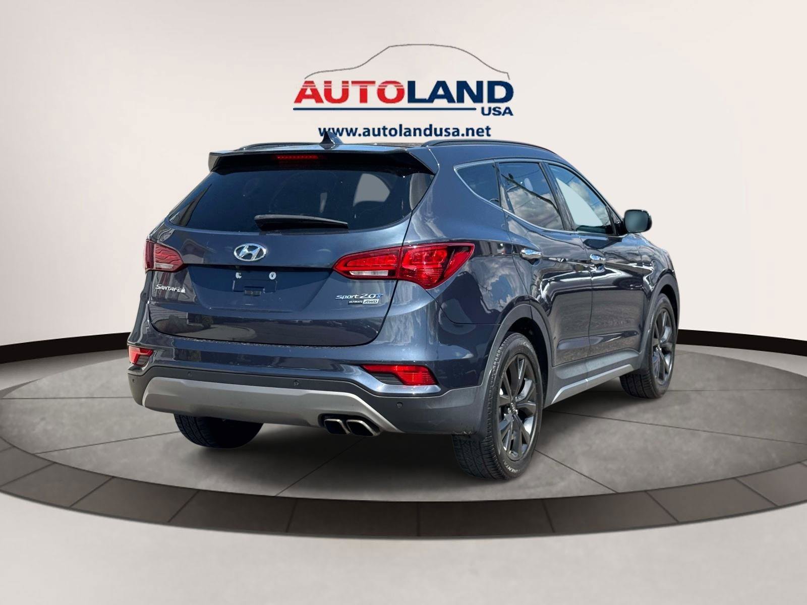 Used 2017 Hyundai Santa Fe Sport w/ Cargo Package AWD/4WD image 4