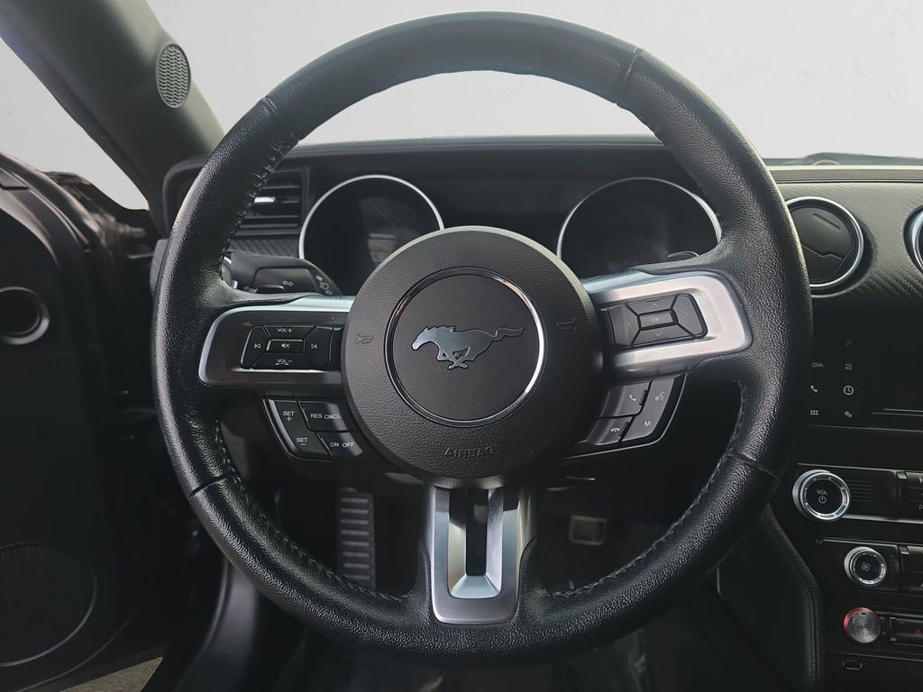 Used 2020 Ford Mustang Coupe image 13