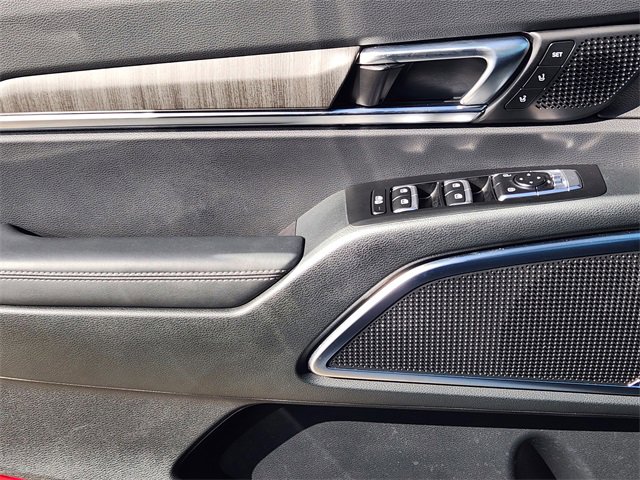Certified 2025 Kia Telluride SX image 24