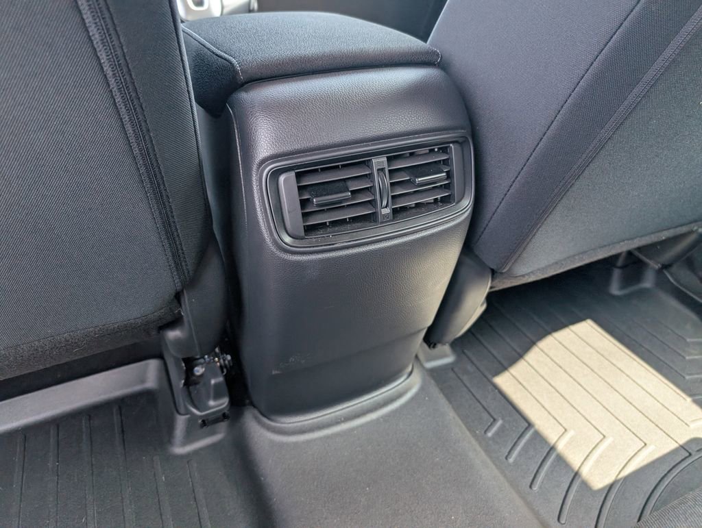 Used 2019 Honda CR-V LX image 28