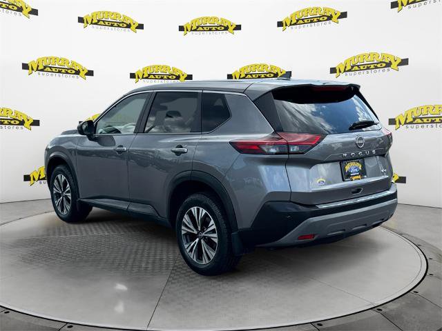 Used 2023 Nissan Rogue SV image 3