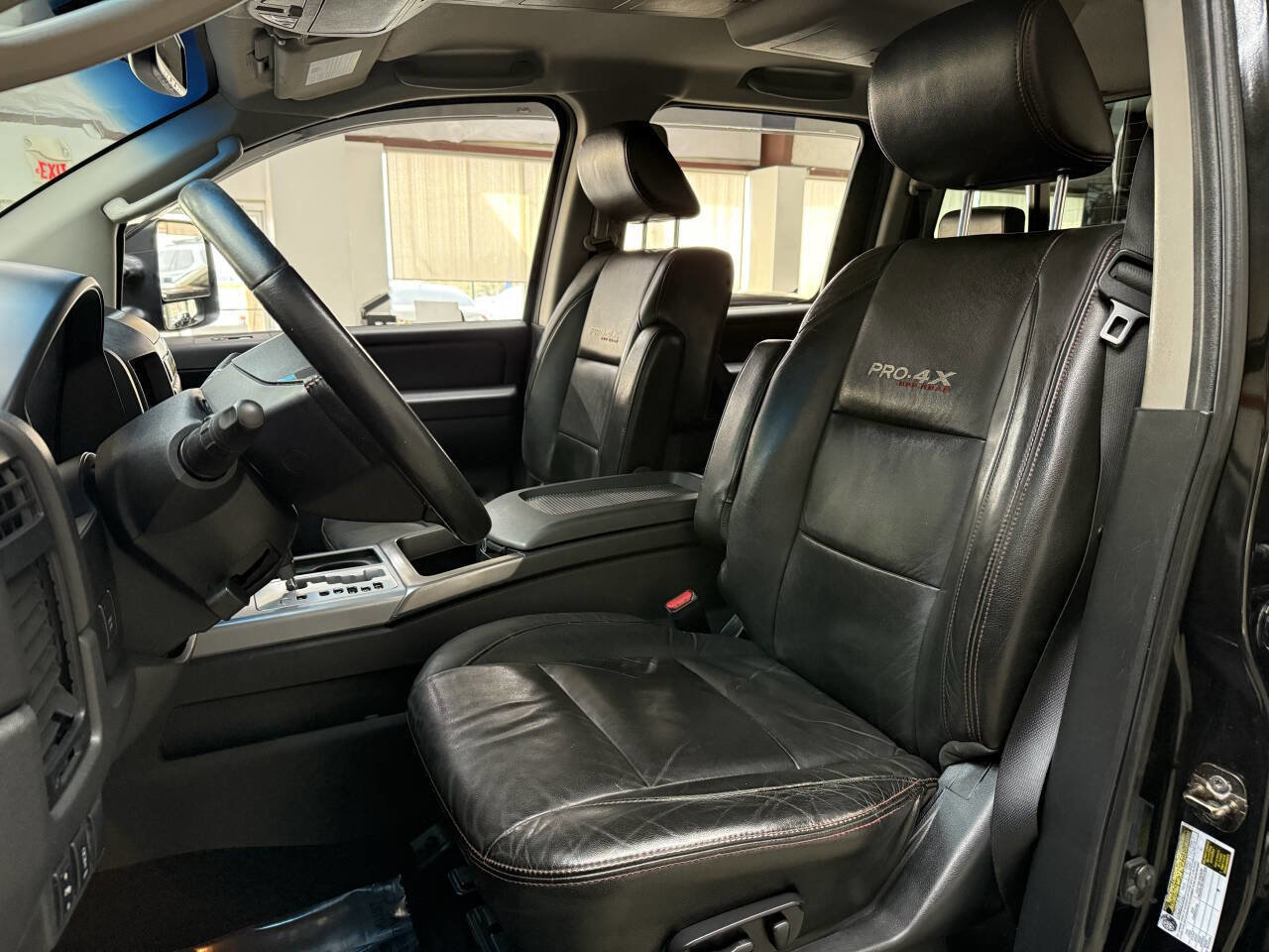 Used 2010 Nissan Titan PRO-4X w/ Pro-4x Leather Pkg AWD/4WD image 11