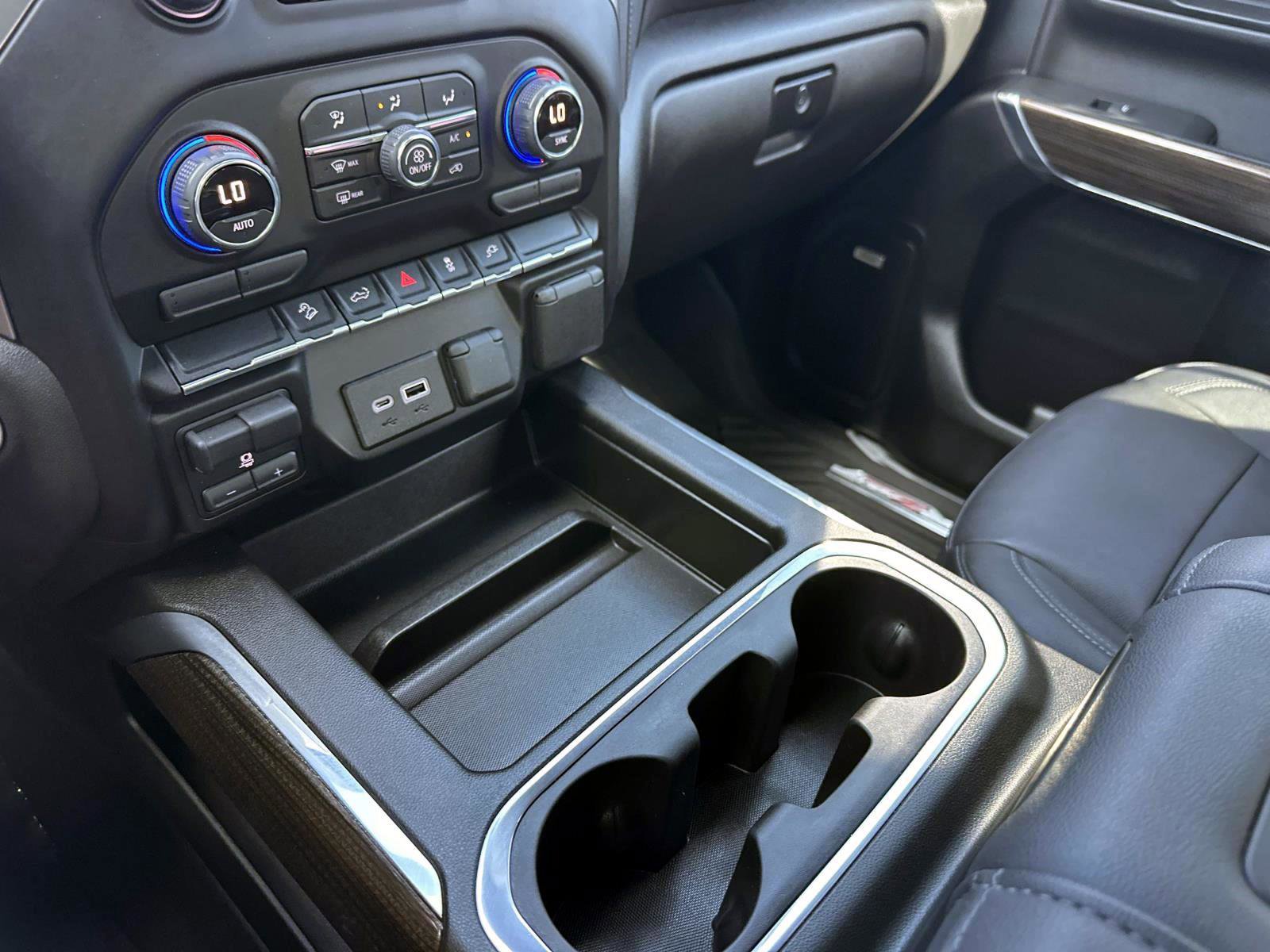 Used 2022 Chevrolet Silverado 1500 LT Trail Boss w/ Convenience Package II image 29