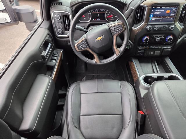 Certified 2023 Chevrolet Silverado 3500 High Country w/ Technology Package image 12