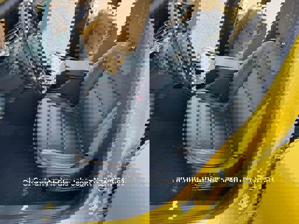 Used 2024 Chevrolet Trax ACTIV w/ Sunroof Package image 25