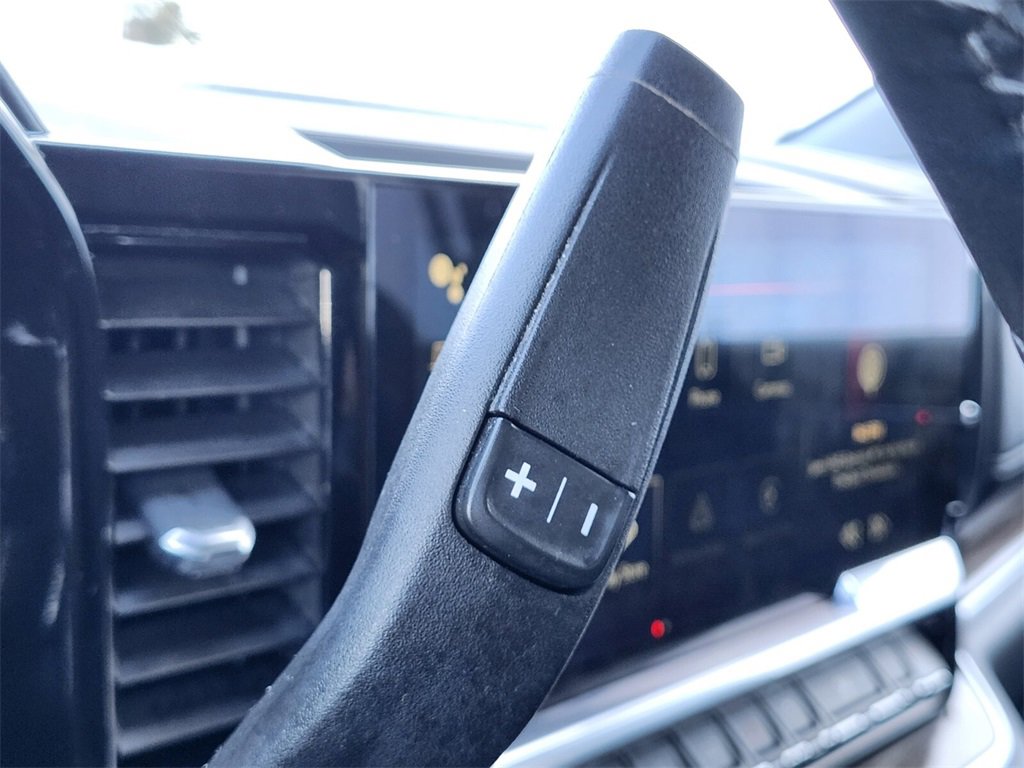 Used 2023 GMC Sierra 1500 Elevation image 24