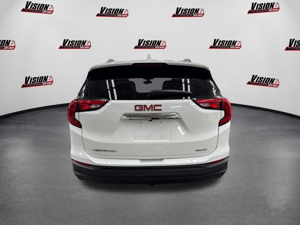 Used 2021 GMC Terrain SLE w/ Driver Convenience Package image 6