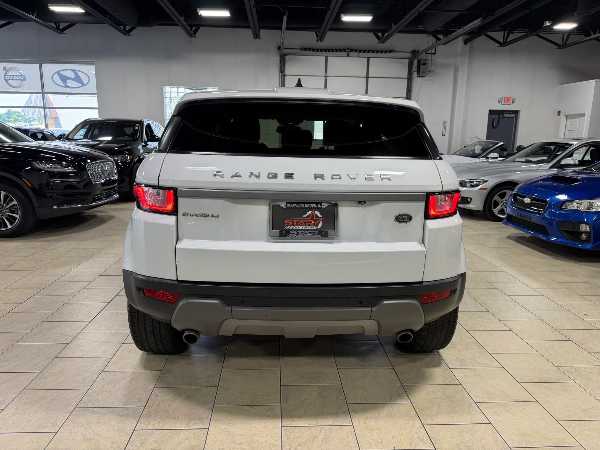 Used 2018 Land Rover Range Rover Evoque SE AWD/4WD image 5