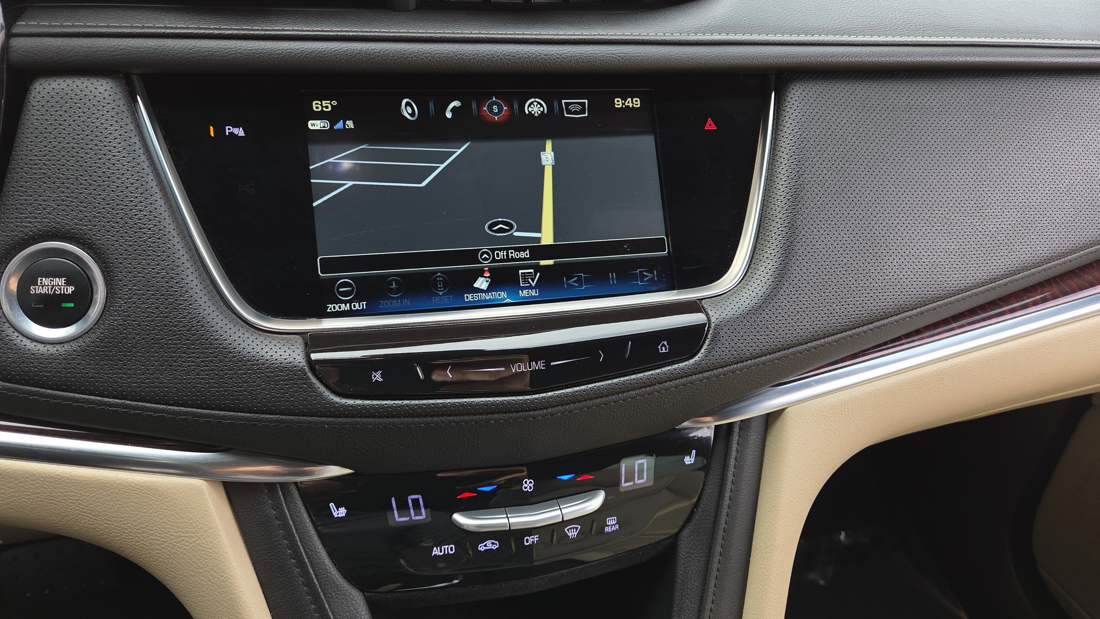 Used 2018 Cadillac XT5 Luxury w/ Driver Awareness Package FWD image 34