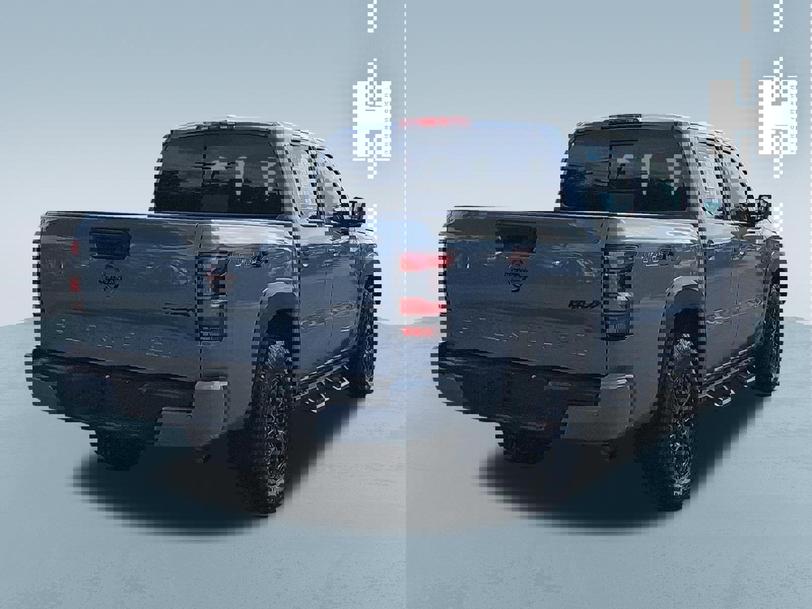 Used 2024 Nissan Frontier PRO-4X w/ Pro Premium Package image 3