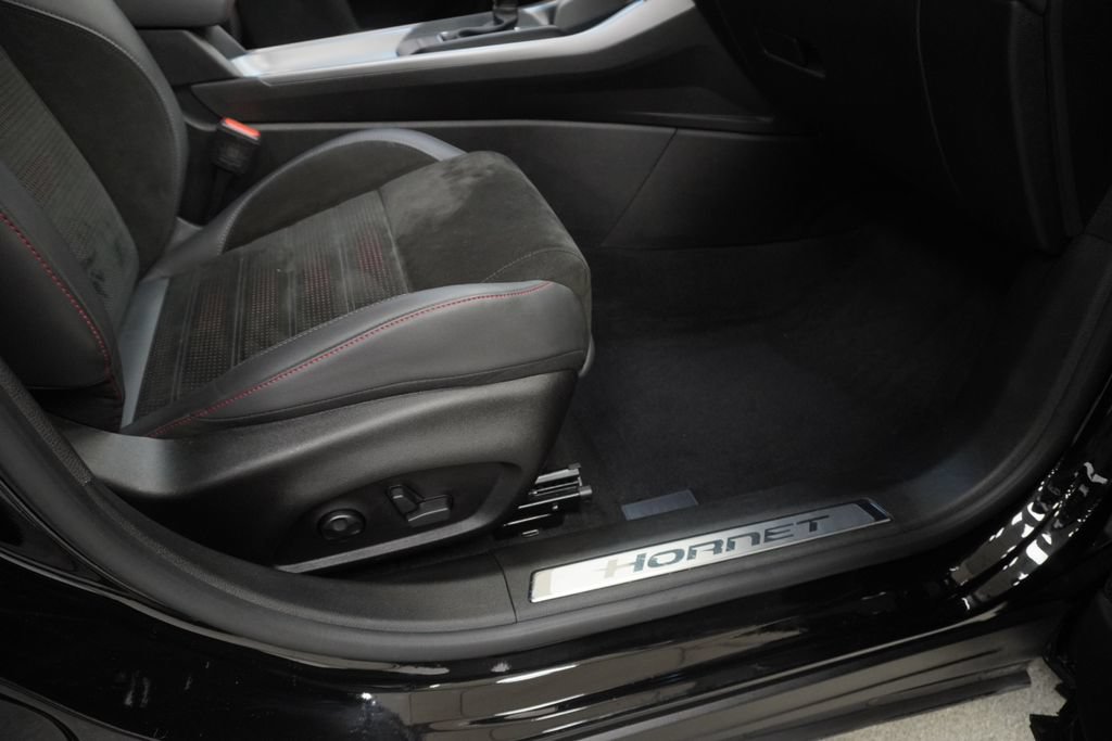 Certified 2025 Dodge Hornet R/T AWD/4WD image 50