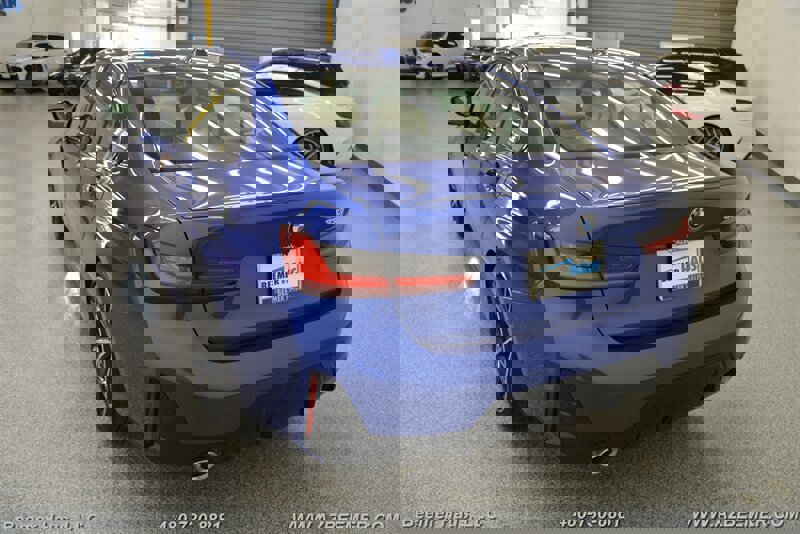 Used 2024 BMW 330i Sedan w/ M Sport Package RWD image 10