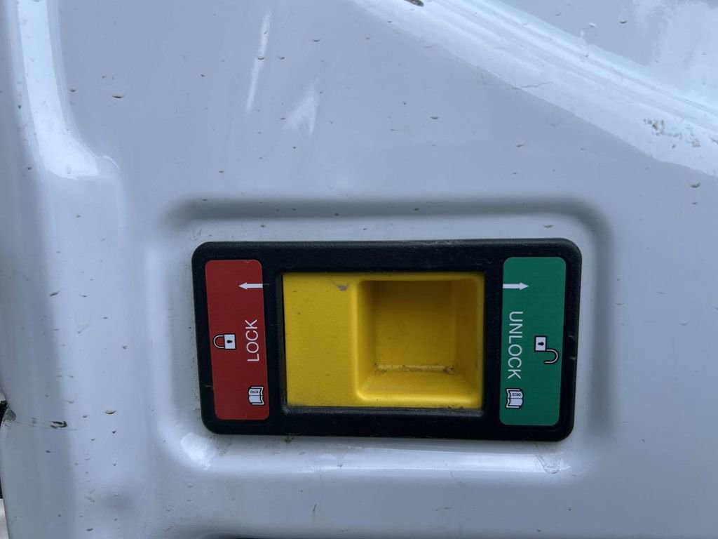 Used 2023 Ford Transit 250 Medium Roof image 13