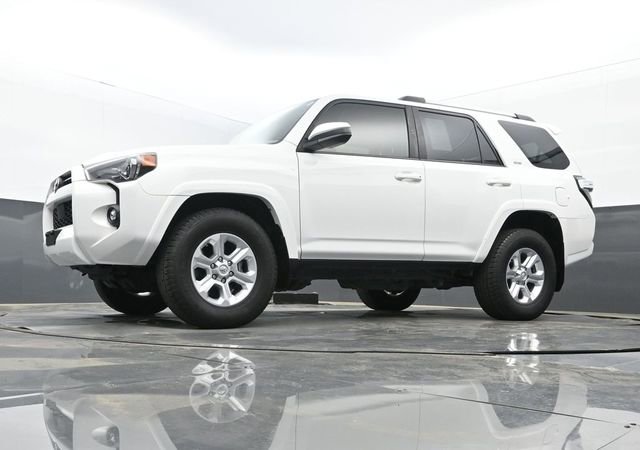 Used 2021 Toyota 4Runner SR5 image 30