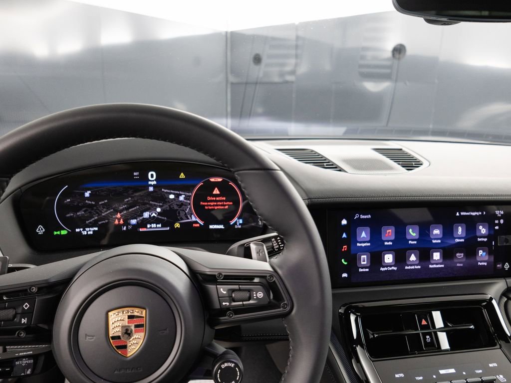 New 2026 Porsche Panamera 4 image 23