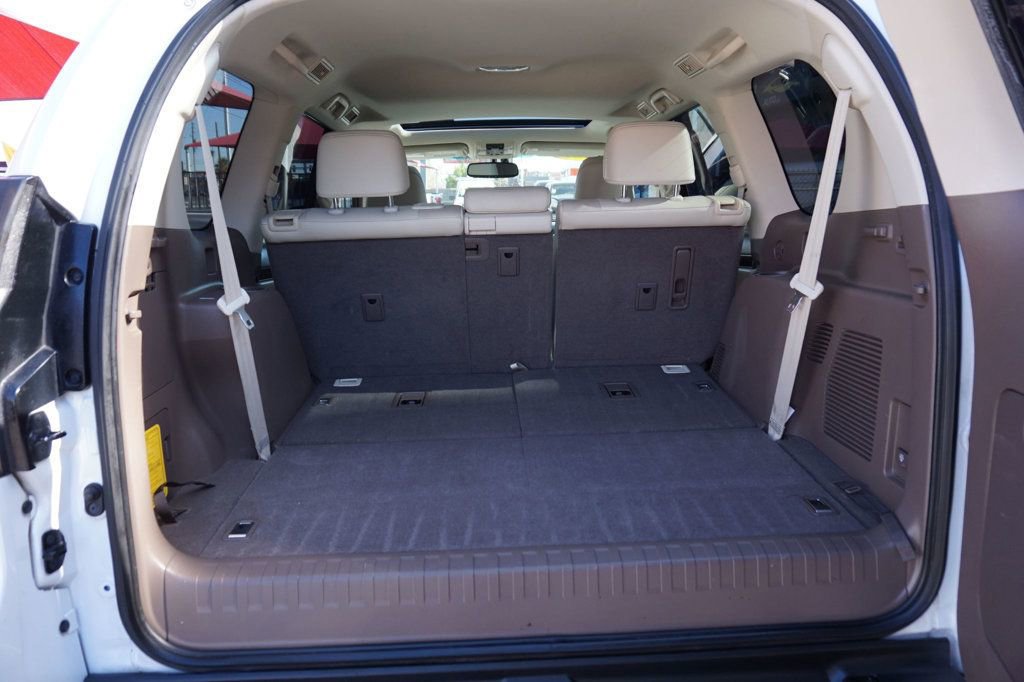 Used 2017 Lexus GX 460 Premium AWD/4WD image 14
