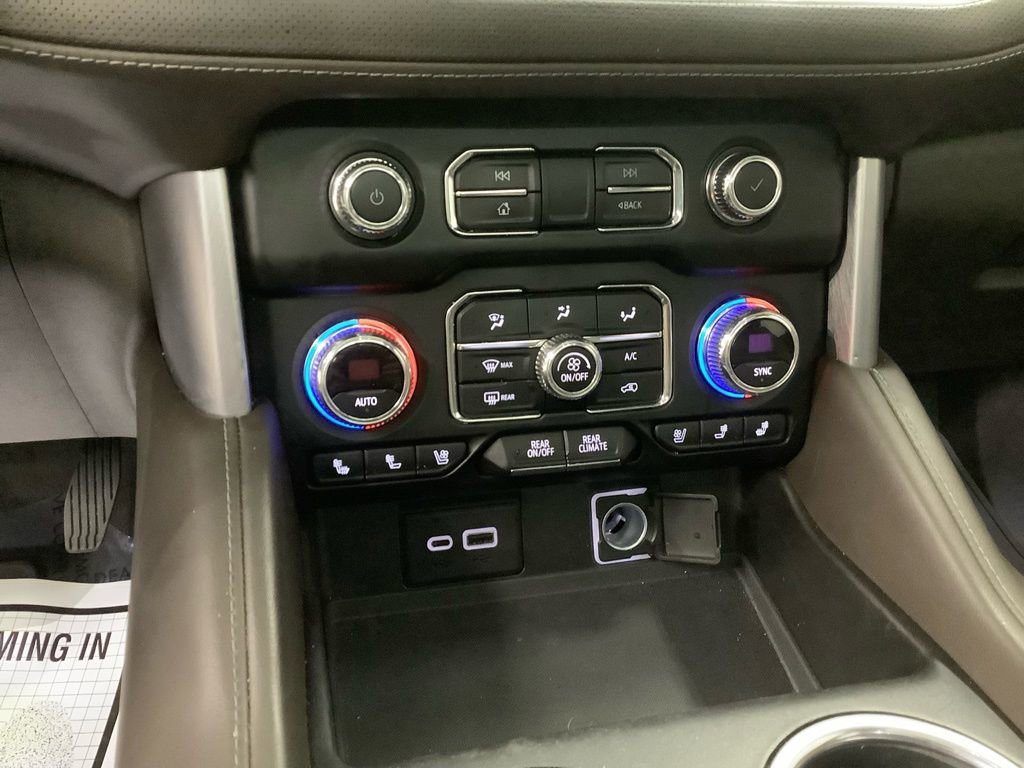 Used 2021 GMC Yukon SLT w/ SLT Luxury Plus Package image 21
