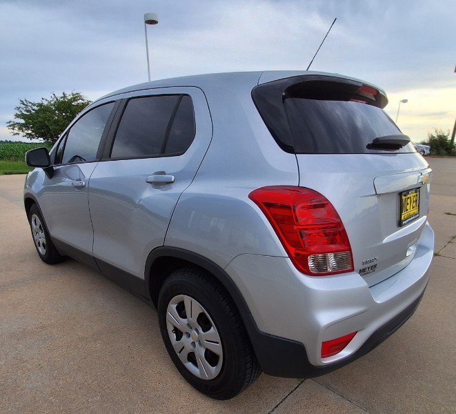 Used 2018 Chevrolet Trax LS w/ Fleet Convenience Package FWD image 6