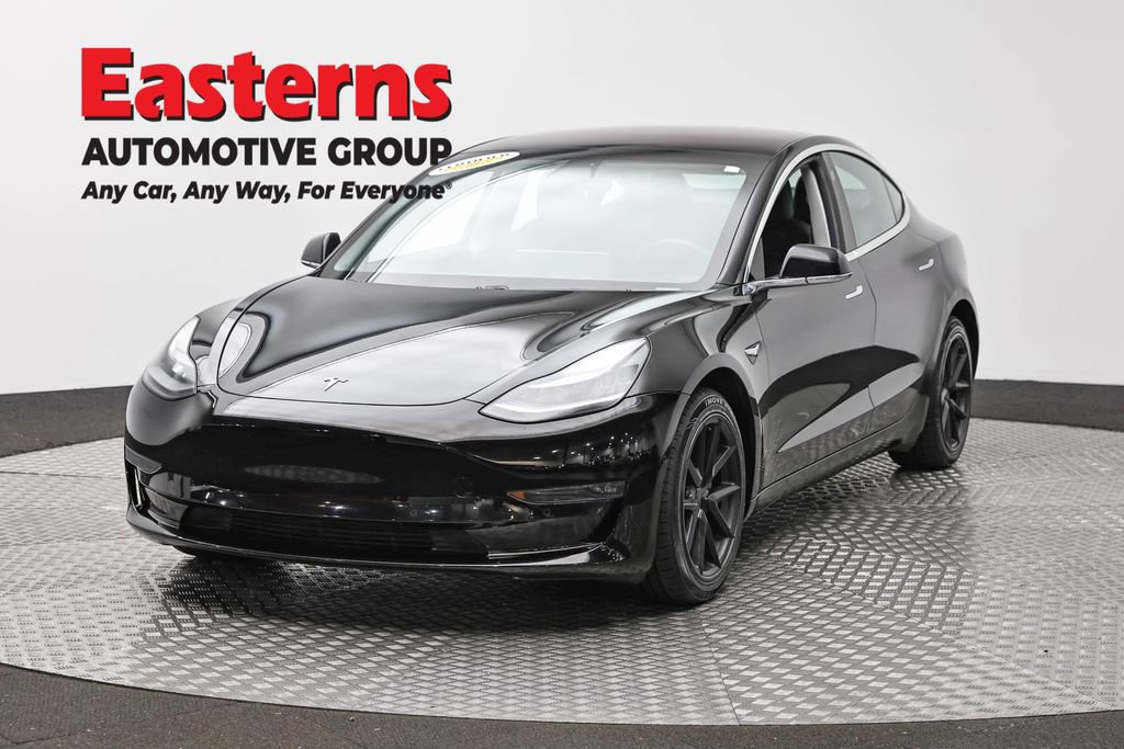 Used 2018 Tesla Model 3 Long Range image 1