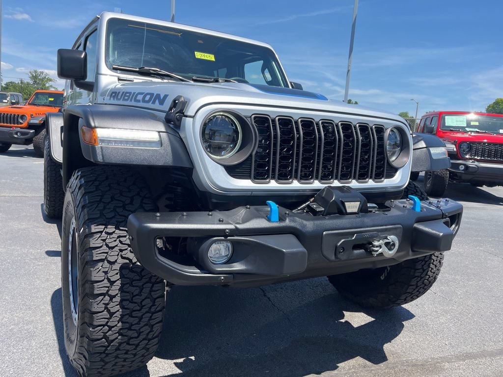 Used 2024 Jeep Wrangler Unlimited Rubicon 4xe w/ Capability Package AWD/4WD image 56